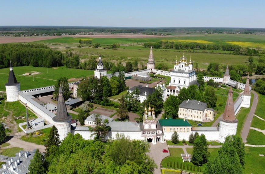 Иосифо-Волоцкий монастырь