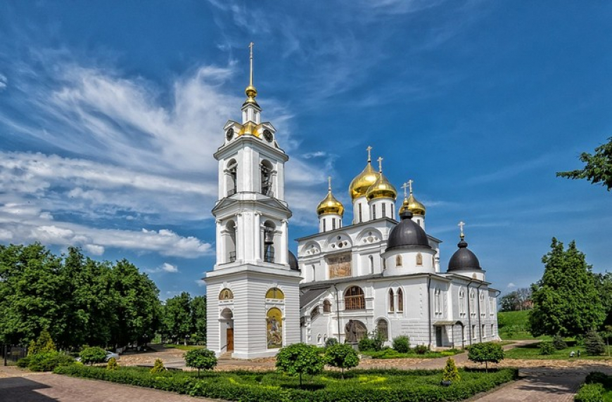 Успенский Кафедральный Собор Дмитровского Кремля